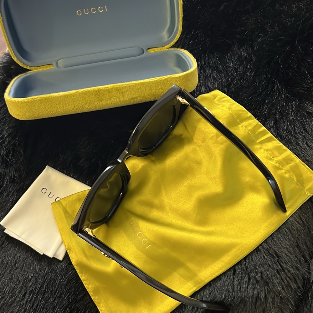 NEW GUCCI ROUND-FRAME ACETATE SUNGLASSES WITH STAR - Picture 4 of 9